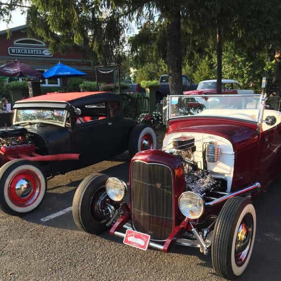 Winchester Bar & Restaurant with Old West Atmosphere Portland, CT